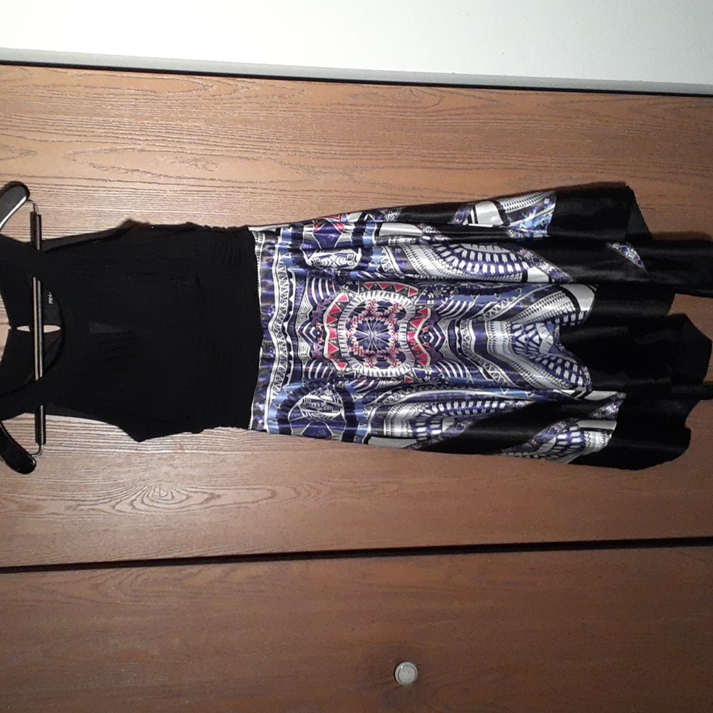 Ronni Nicole womens gorgeous handkerchief dress with satiny boho design …
